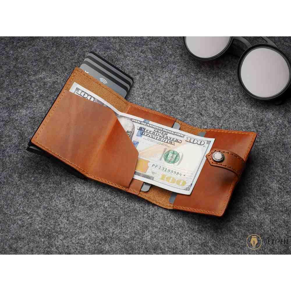 کیف پول جاکارتی پولاریس مدل HIKER wallet رنگ شتری چرم نومد