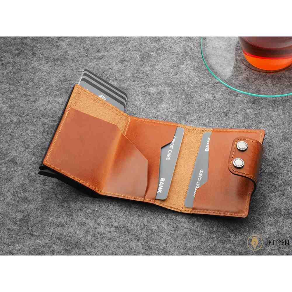 کیف پول جاکارتی پولاریس مدل DOPPIO wallet رنگ شتری چرم نومد